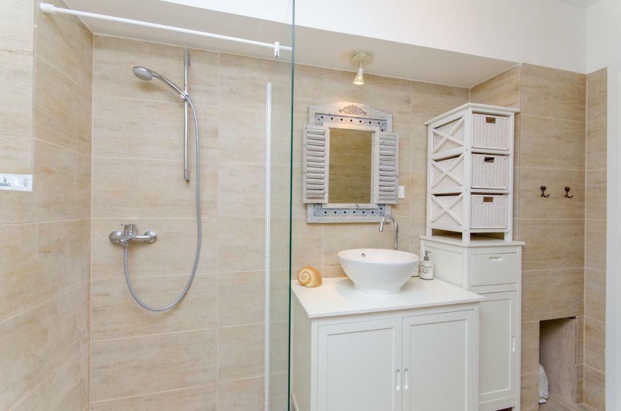 Apartment Hello Love Split Bagian luar foto